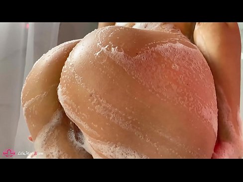 ❤️ Sinasasal ni Brunette ang Pussy gamit ang Vibrator sa Matinding Orgasm sa Shower ️ Fucking video sa porn tl.bassaniluigi.ru